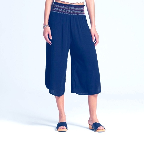 Mossimo Supply Co. Pants - Fashion summer Women's Gaucho Pants Black S Mossimo Supply Co. Pants - Fashion summer Women's Gaucho Pants Black S